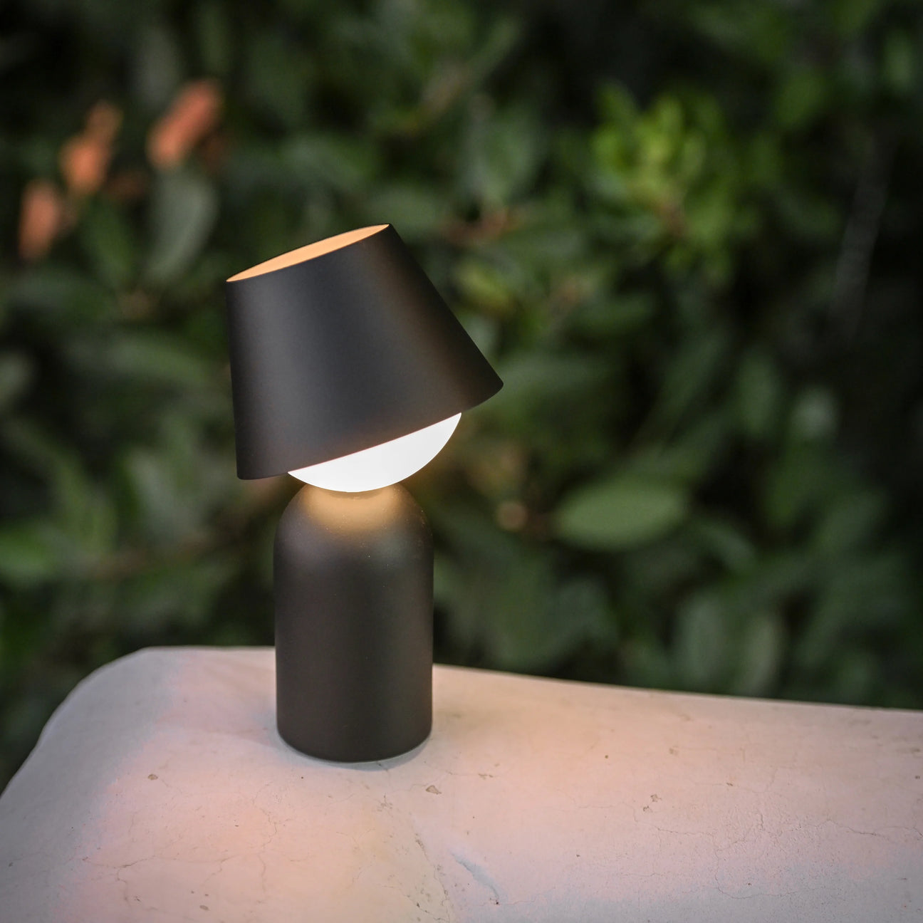 💡 ĐÈN BÀN HIỆN ĐẠI 3D – TỐI GIẢN & SANG TRỌNG - Ảnh 6